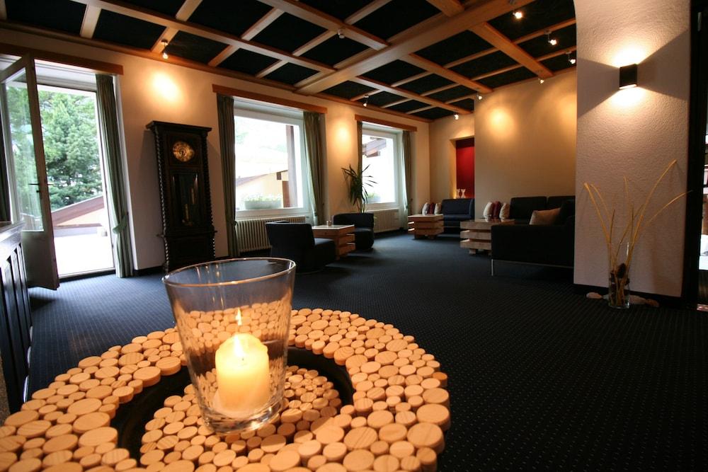 Hotel Metropol Зас-Фе Экстерьер фото