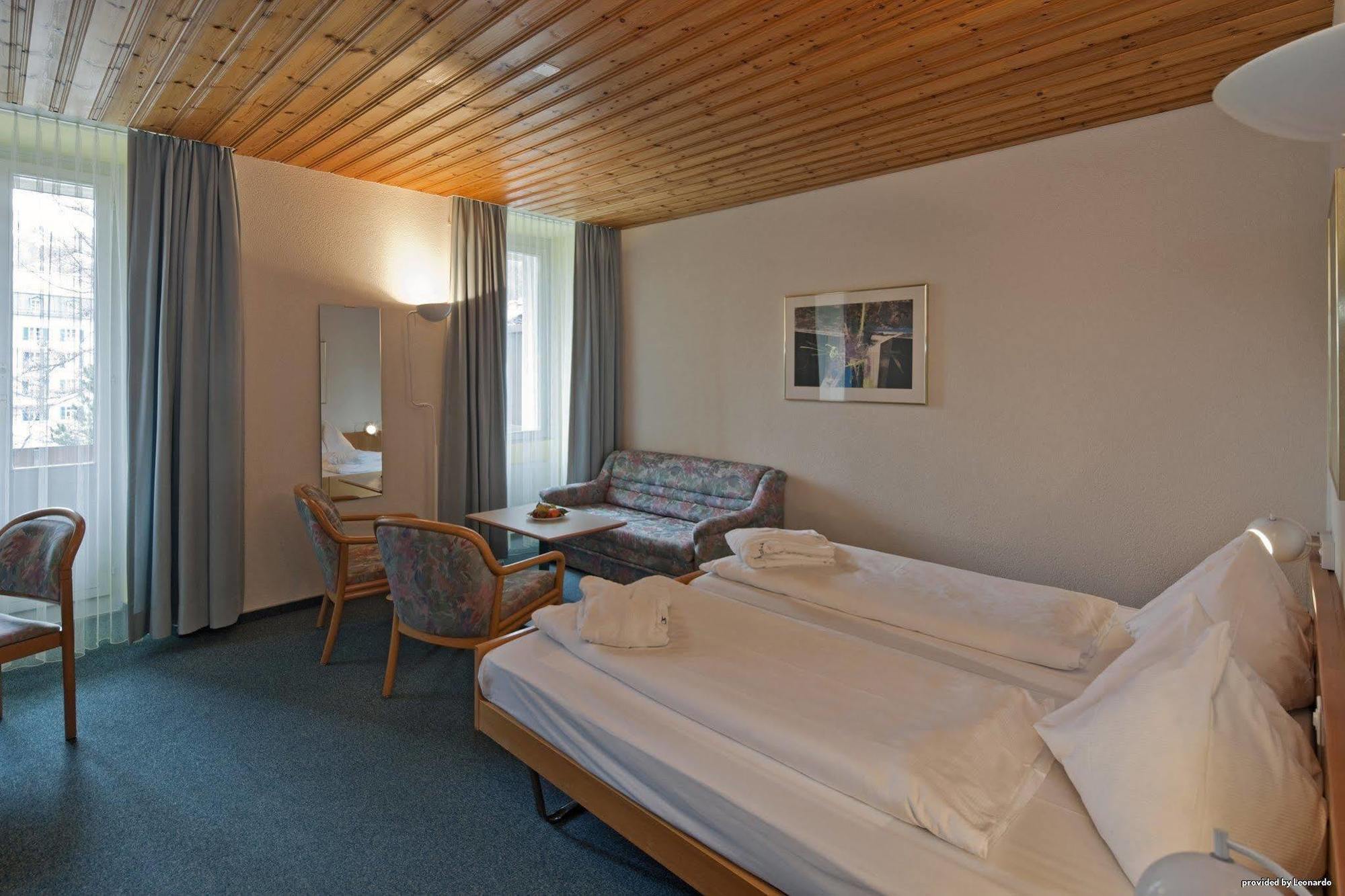 Hotel Metropol Зас-Фе Экстерьер фото