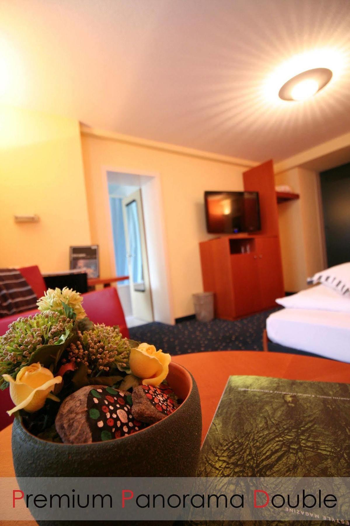 Hotel Metropol Зас-Фе Экстерьер фото